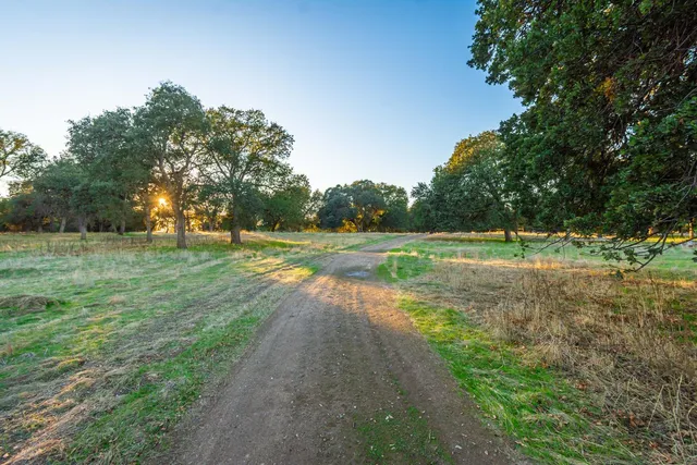 $3,300,000 | 664 Perkins Road, Arbuckle, CA 95912