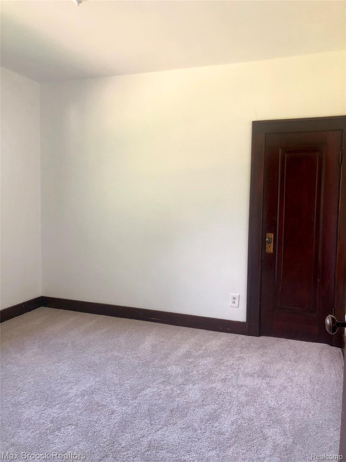 630 Angle Road Lapeer, MI 48446 - Photo 18 of 36 90319BCC-D57B-4B16-B467-01A50BA5761C.jpeg