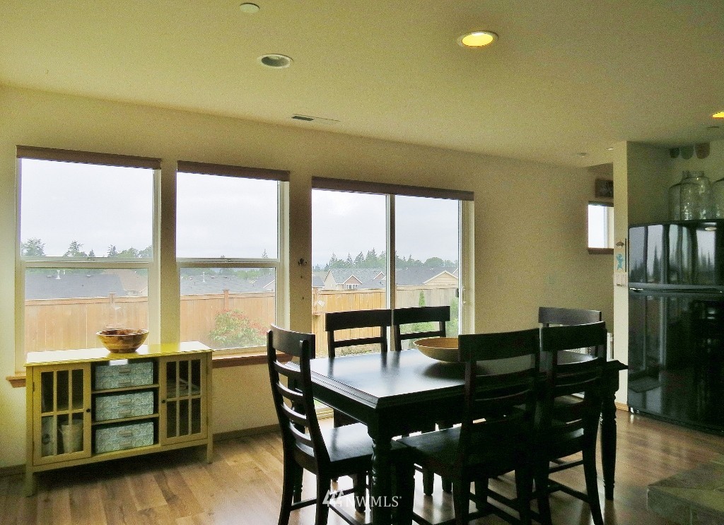 1387 Foreman Road DuPont, WA 98327 - Photo 6 of 25