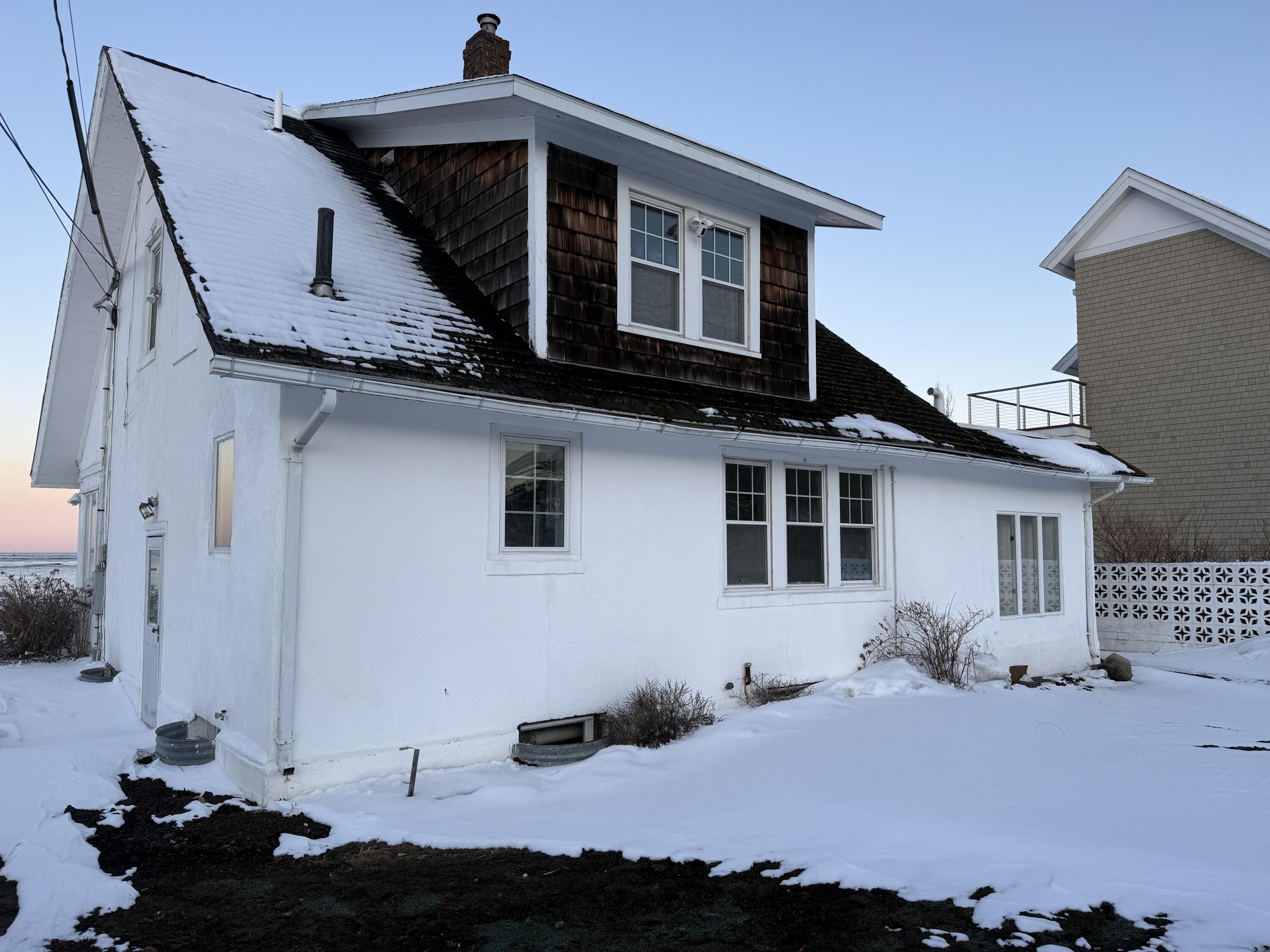 125 Hills Beach Road Biddeford, ME 04005 - Photo 5 of 51 Photo Feb 21 2026, 5 09 20 PM