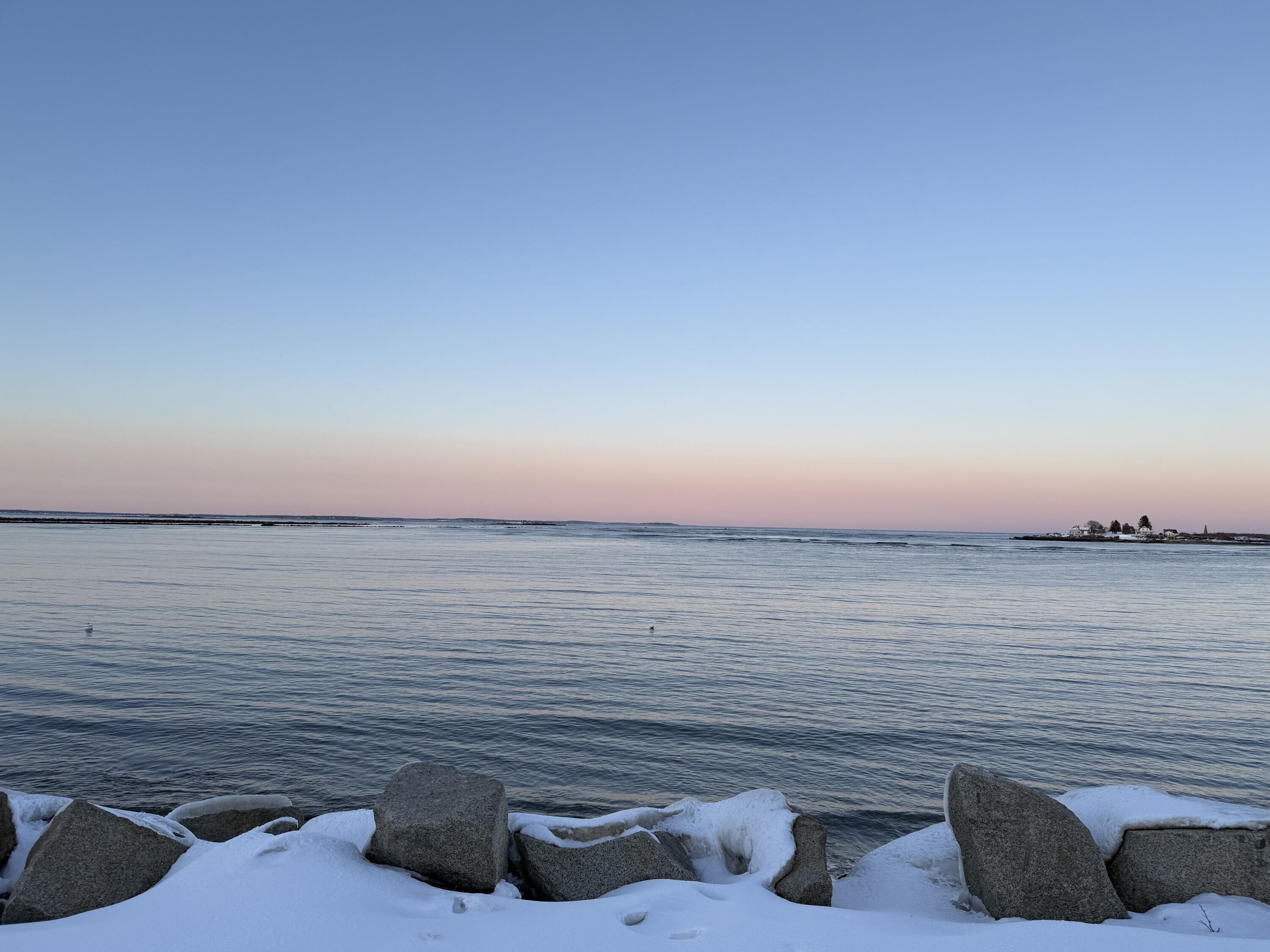 125 Hills Beach Road Biddeford, ME 04005 - Photo 8 of 51 Photo Feb 21 2026, 5 09 55 PM