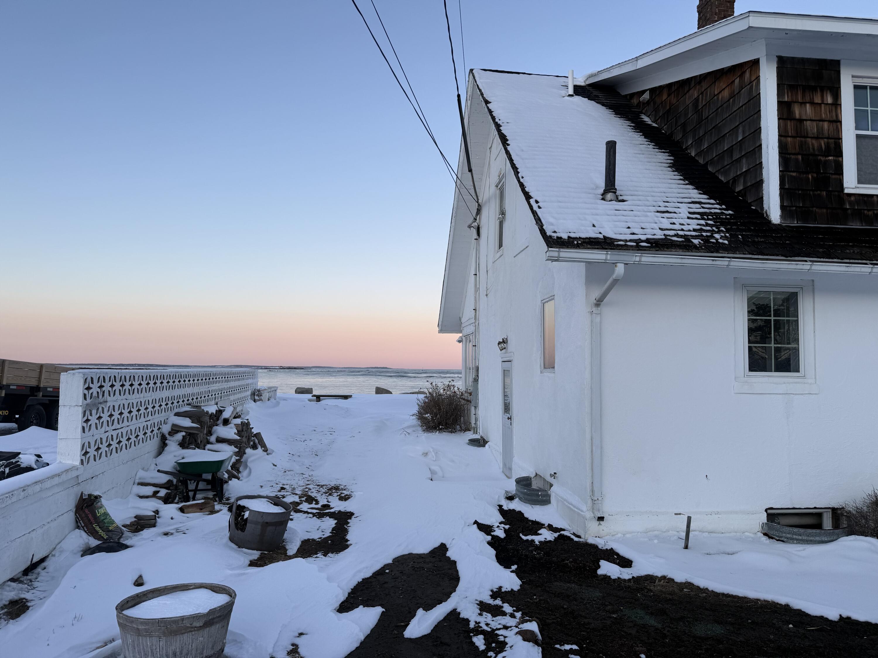 125 Hills Beach Road Biddeford, ME 04005 - Photo 10 of 51 Photo Feb 21 2026, 5 09 22 PM