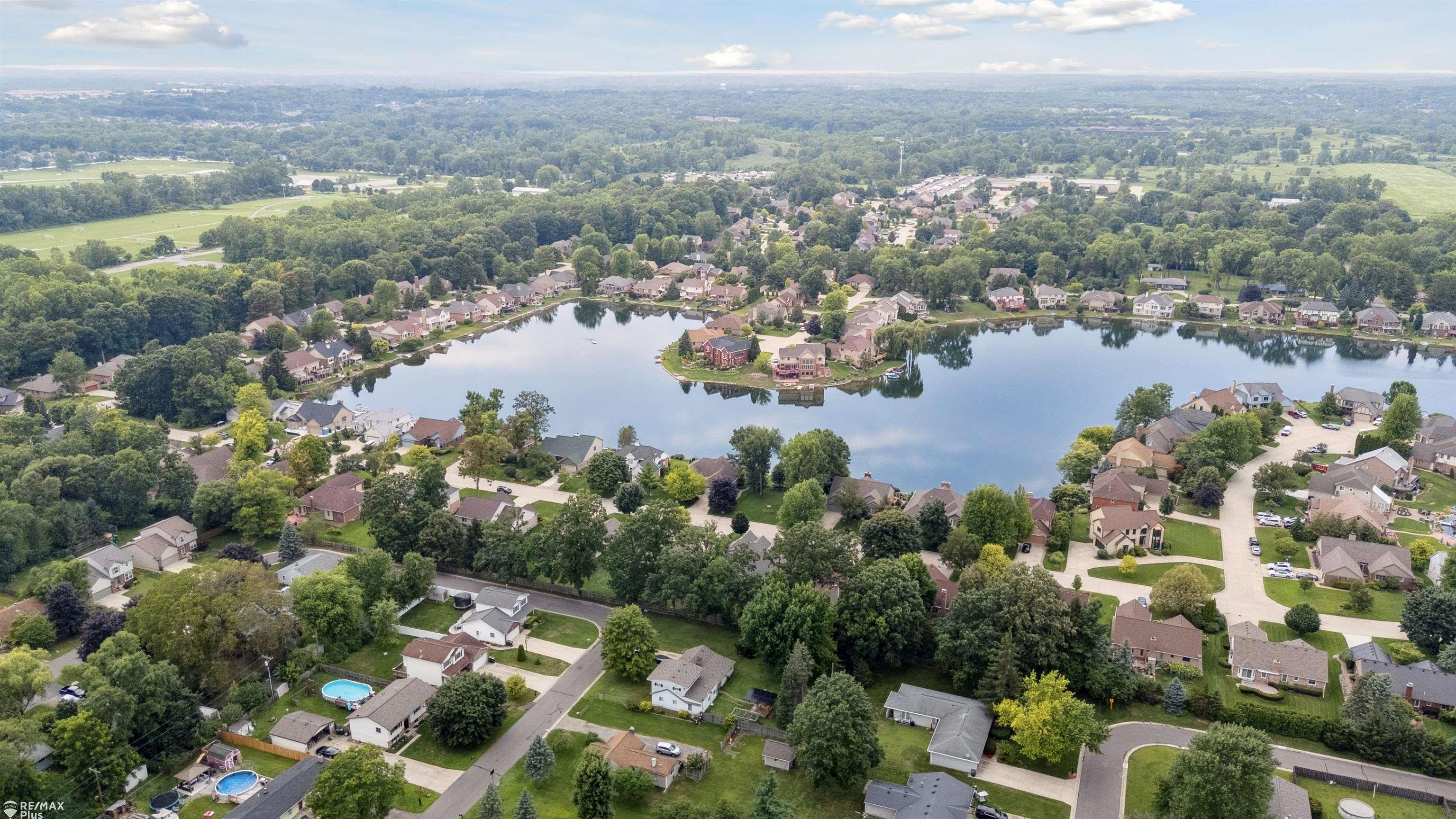 1671 South Shore Drive Rochester Hills, MI 48307 - Photo 74 of 77