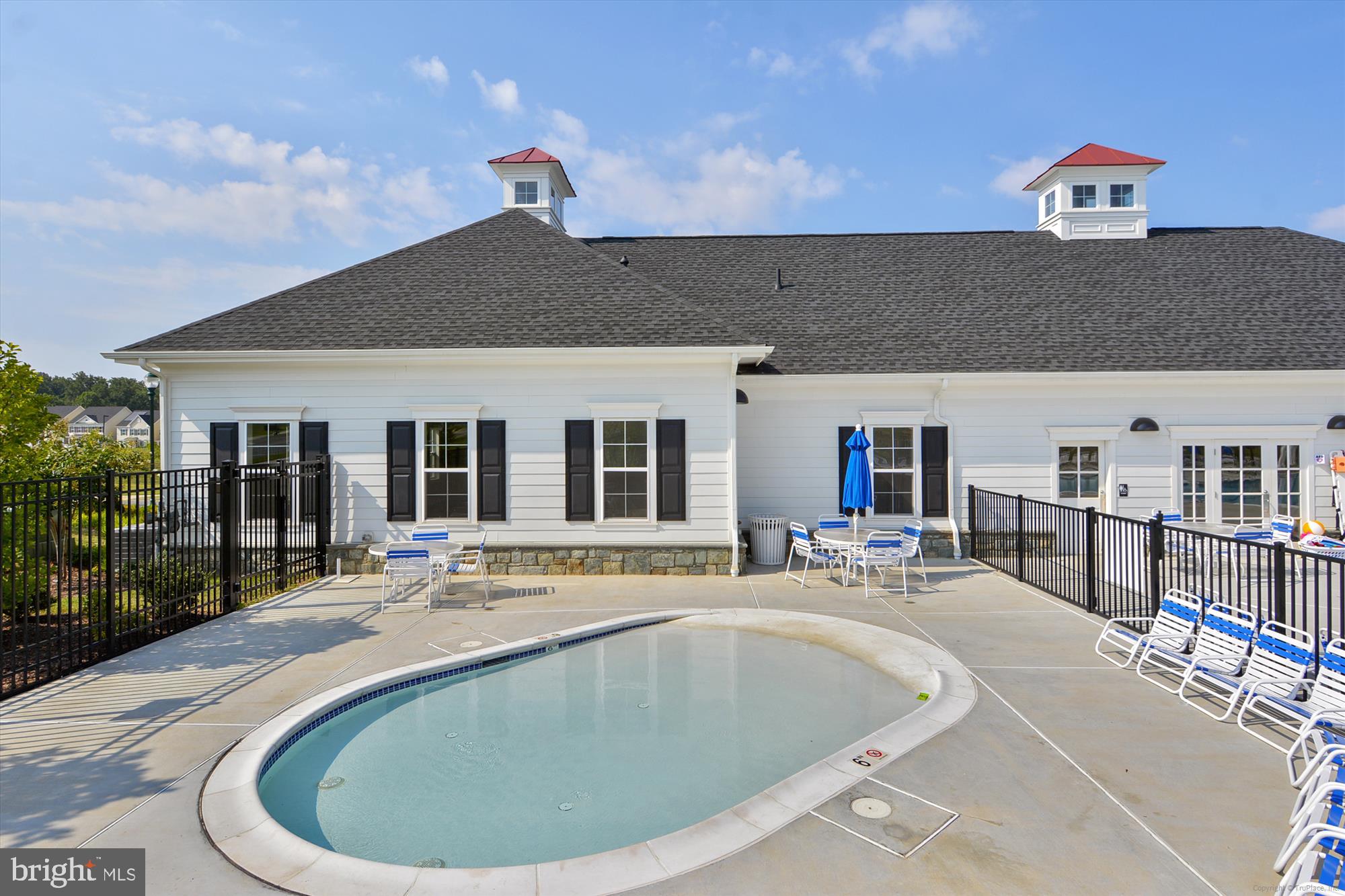 11903 Deer Spring Way Clarksburg, MD 20871 - Photo 73 of 88 Clarksburg Village Pool