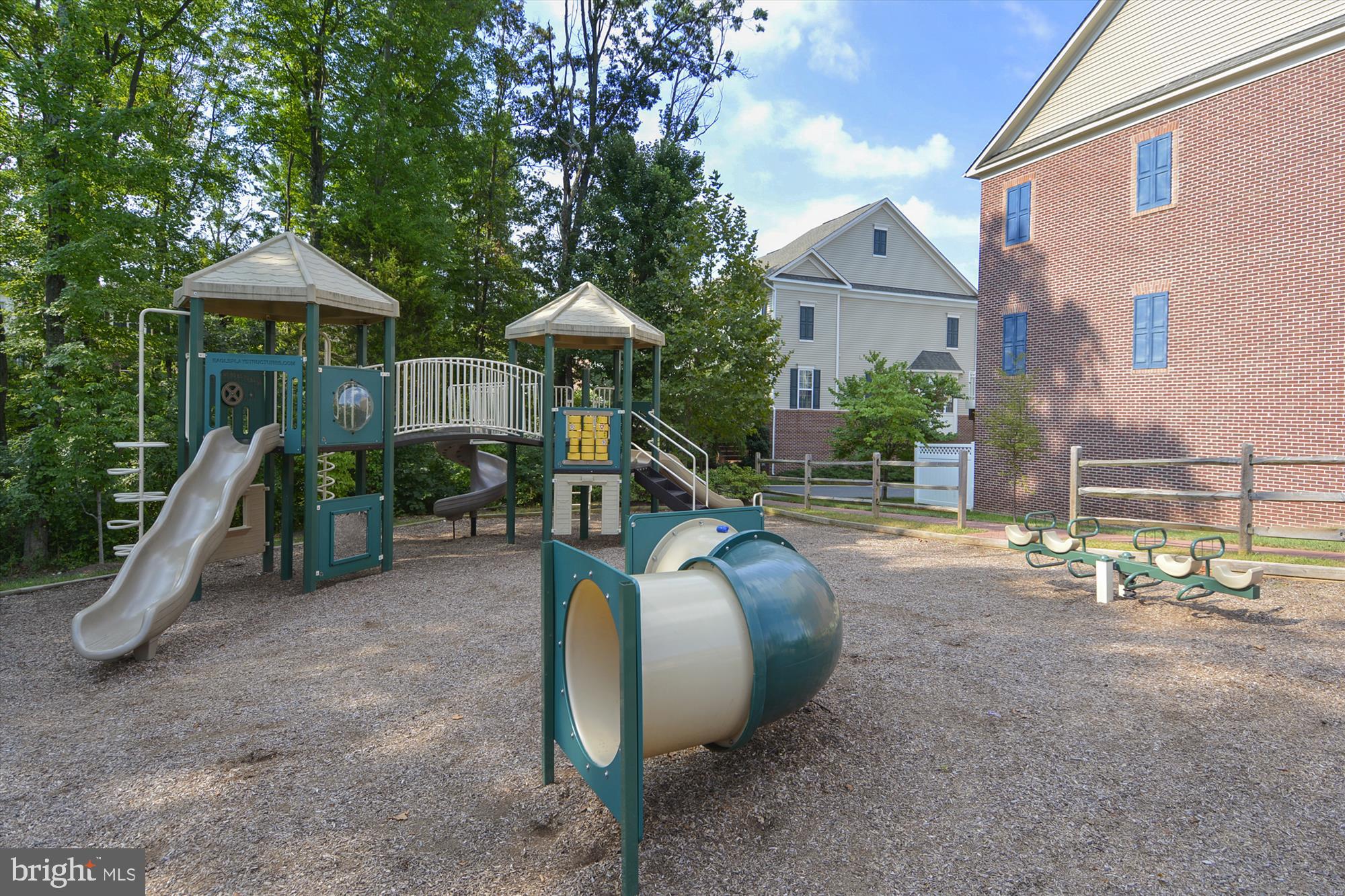 11903 Deer Spring Way Clarksburg, MD 20871 - Photo 80 of 88 a view of a house with backyard and sitting area