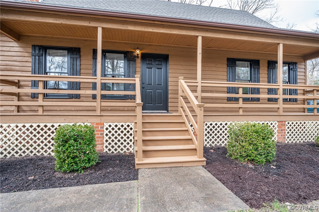 4741 Roxbury Road Charles City, VA 23030 - Photo 3 of 32 a front view of a house