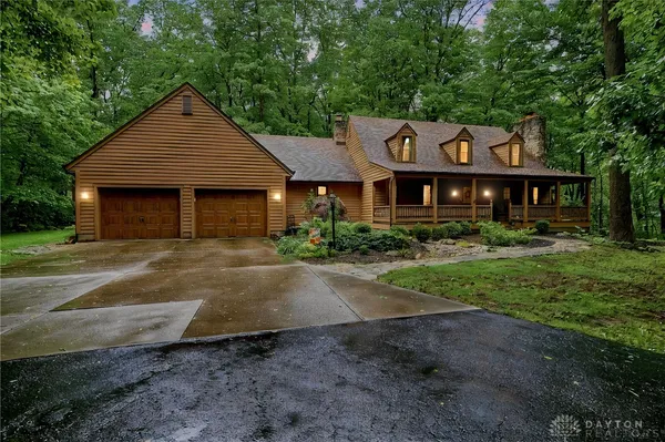 $469,900 | 575 Hornwood Drive, Springfield, OH 45504