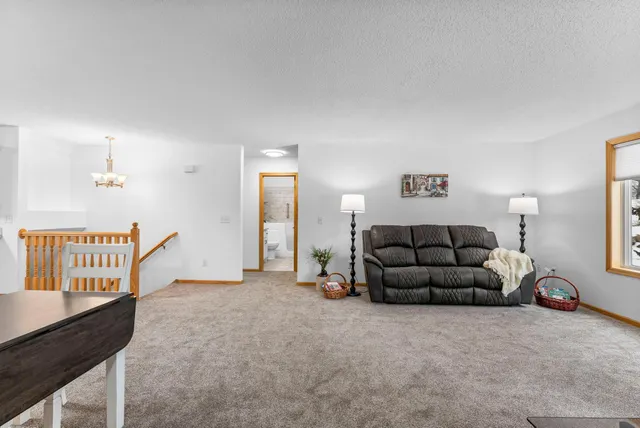 $269,999 | 814 Ivy Ridge Lane, Buffalo, MN 55313