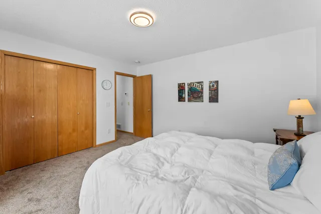 $269,999 | 814 Ivy Ridge Lane, Buffalo, MN 55313