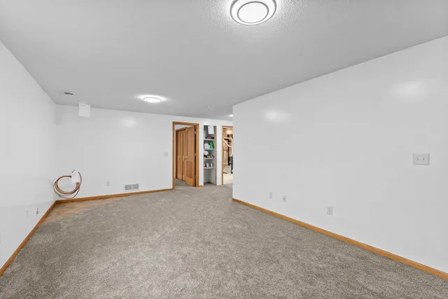 $269,999 | 814 Ivy Ridge Lane, Buffalo, MN 55313