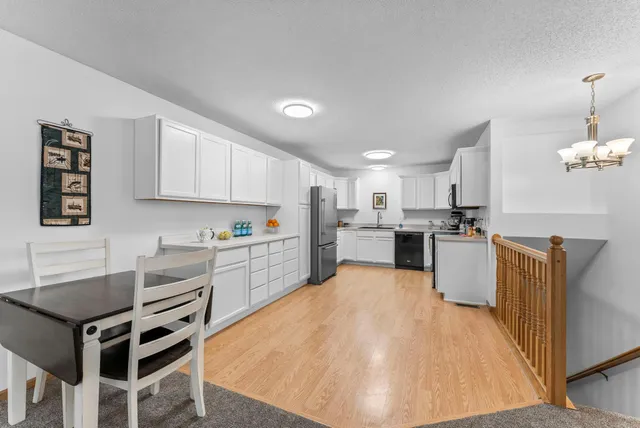 $269,999 | 814 Ivy Ridge Lane, Buffalo, MN 55313