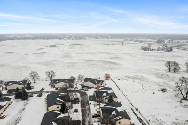 $269,999 | 814 Ivy Ridge Lane, Buffalo, MN 55313