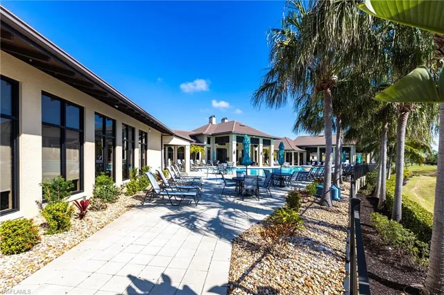 $649,900 | 2351 Montserrat Lane, Unit 202, Naples, FL 34120