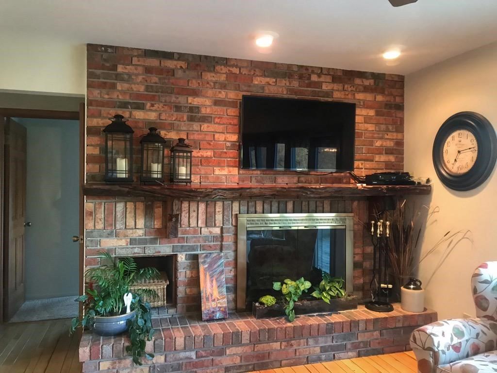 2206 North Henderson Road Davison, MI 48423 - Photo 5 of 25 31377733-4.JPG