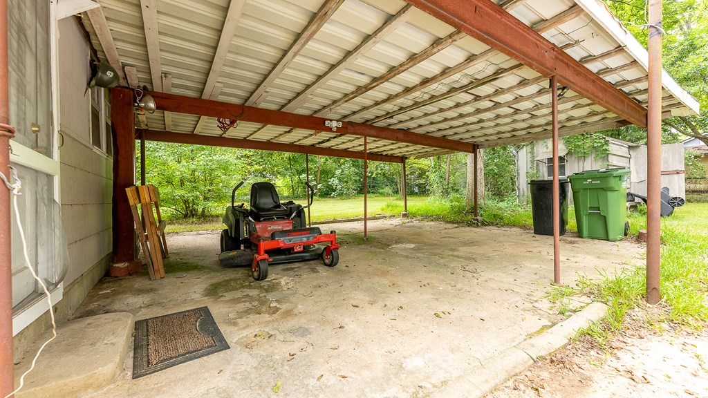 2516 Lorraine Street Columbus, GA 31909 - Photo 13 of 36