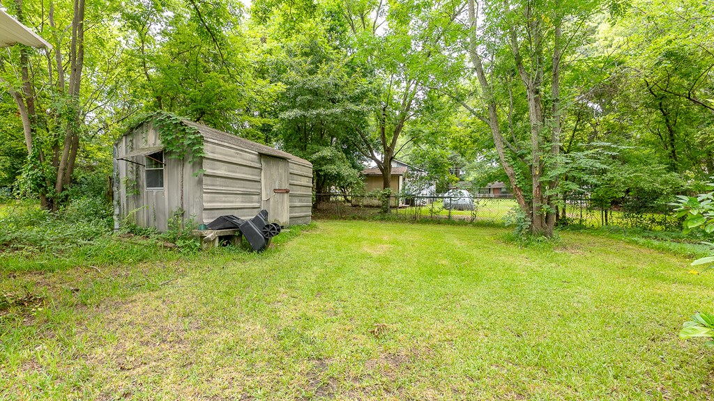 2516 Lorraine Street Columbus, GA 31909 - Photo 15 of 36