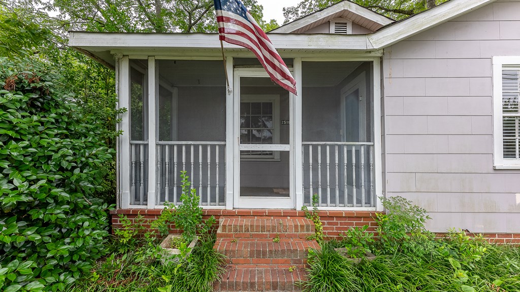2516 Lorraine Street Columbus, GA 31909 - Photo 3 of 36