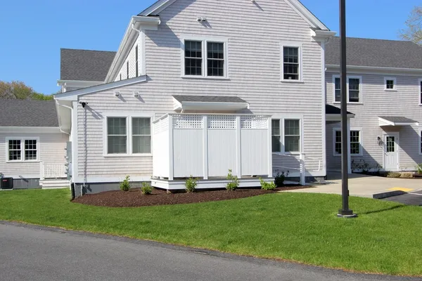 $625,000 | 100 Dillingham Avenue, Unit 101A, Falmouth, MA 02540