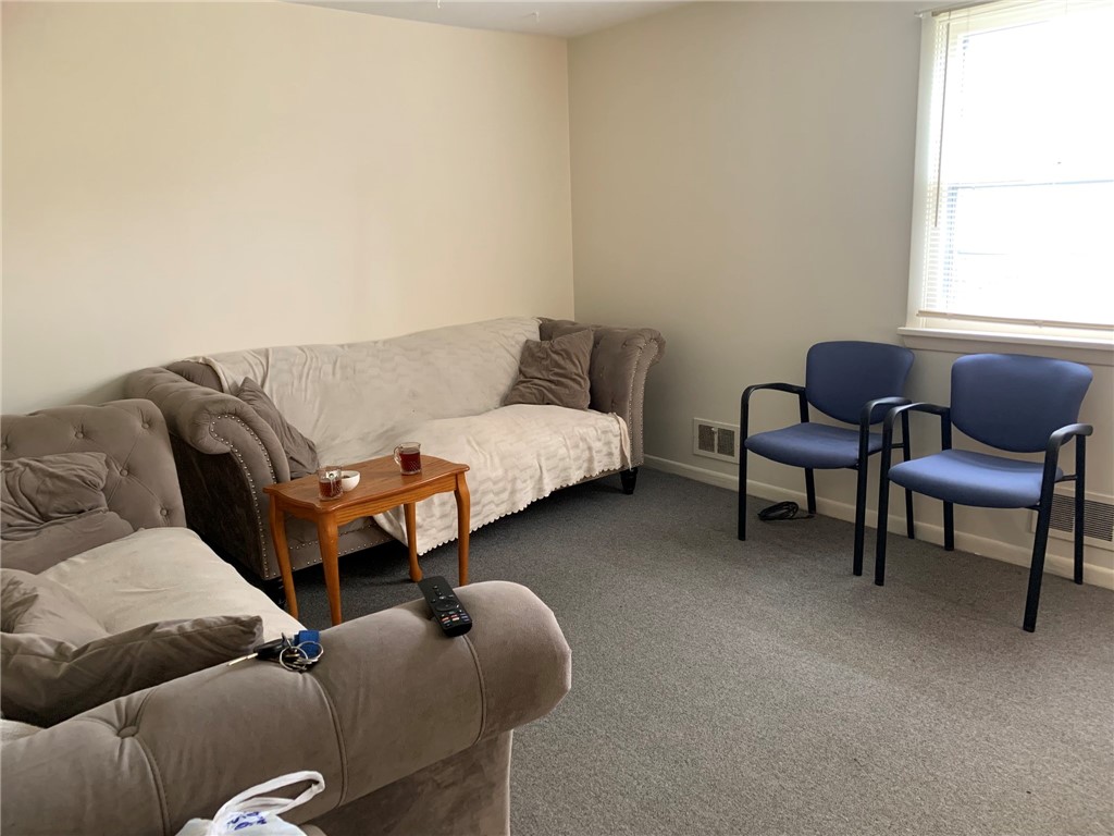 468 Elmgrove Road, Unit 468 Greece, NY 14606 - Photo 3 of 30