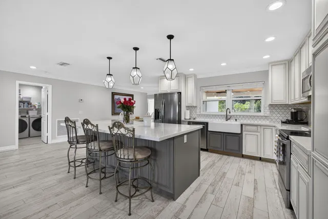 $1,525,000 | 16490 Rustic Road, Wellington, FL 33470