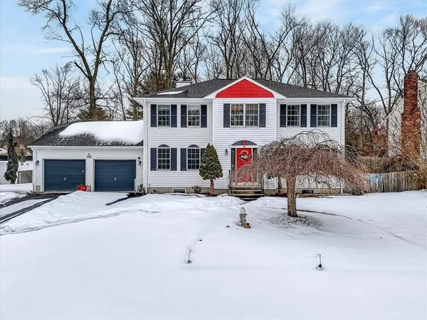 $660,000 | 6 Wyoming Drive, Cumberland, RI 02864