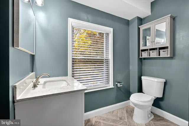 $2,200 | 2417 Washington Street, Wilmington, DE 19802