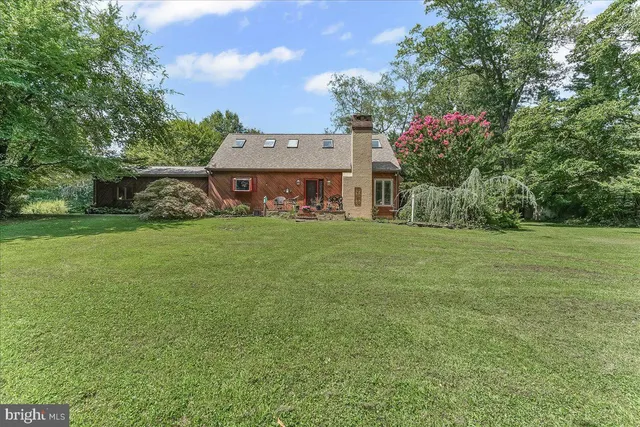 $875,000 | 962 East Baltimore Pike, Kennett Square, PA 19348