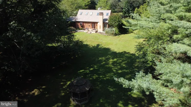 $875,000 | 962 East Baltimore Pike, Kennett Square, PA 19348