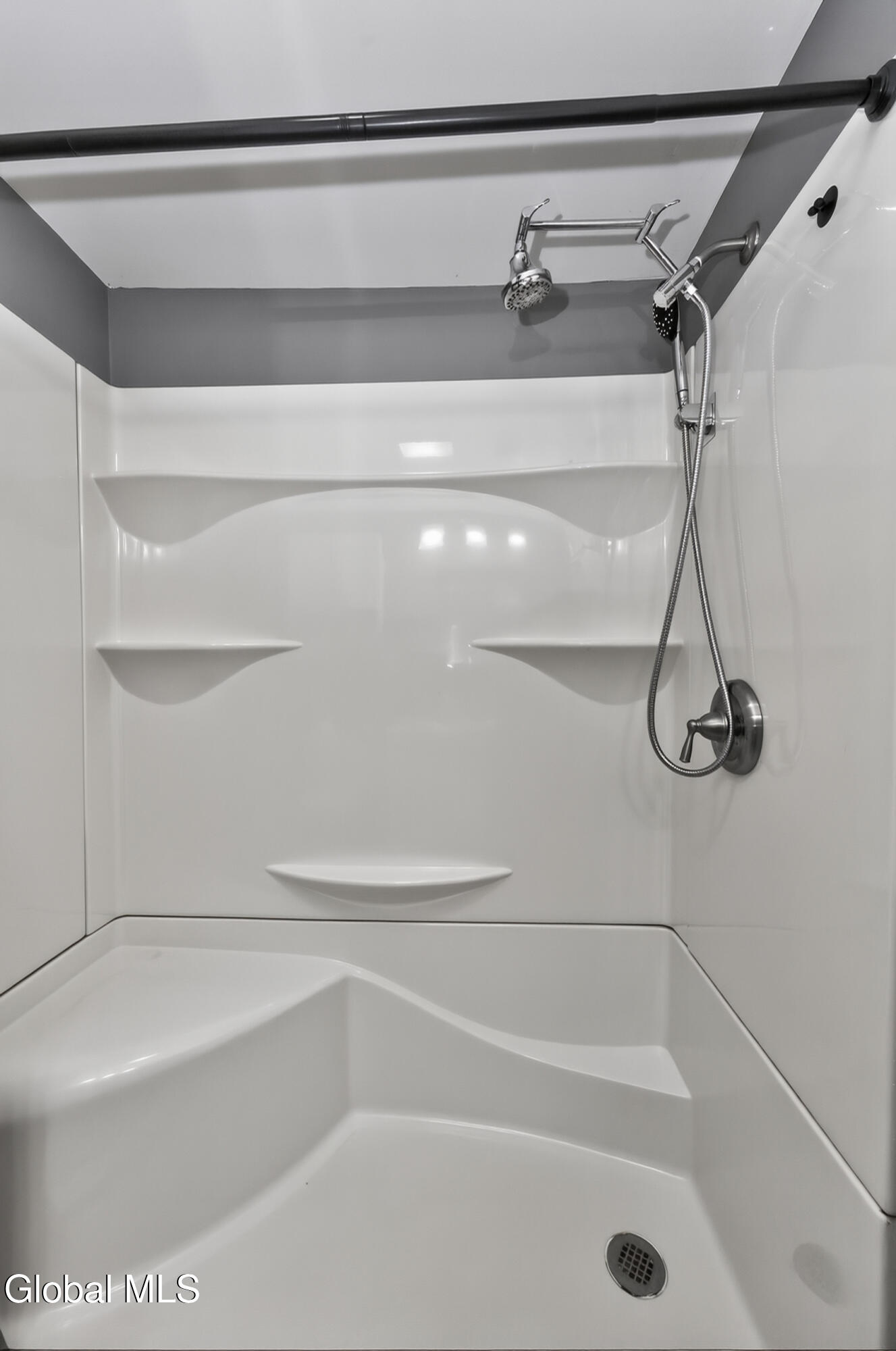 1059 Sacandaga Road Schenectady, NY 12302 - Photo 20 of 28 8 Bathroom 2