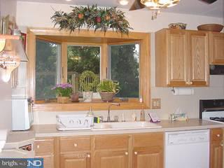 21 Edgemont Road Hamilton, NJ 08620 - Photo 2 of 6