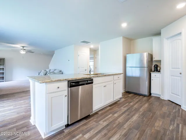 $2,200 | 551 Poppleton Drive, Hampstead, NC 28443