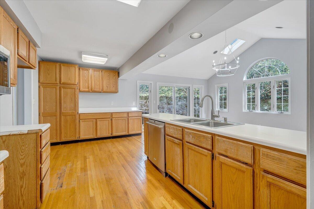3044 Burnleigh Road Southwest Roanoke, VA 24014 - Photo 18 of 54 16-MIB02023