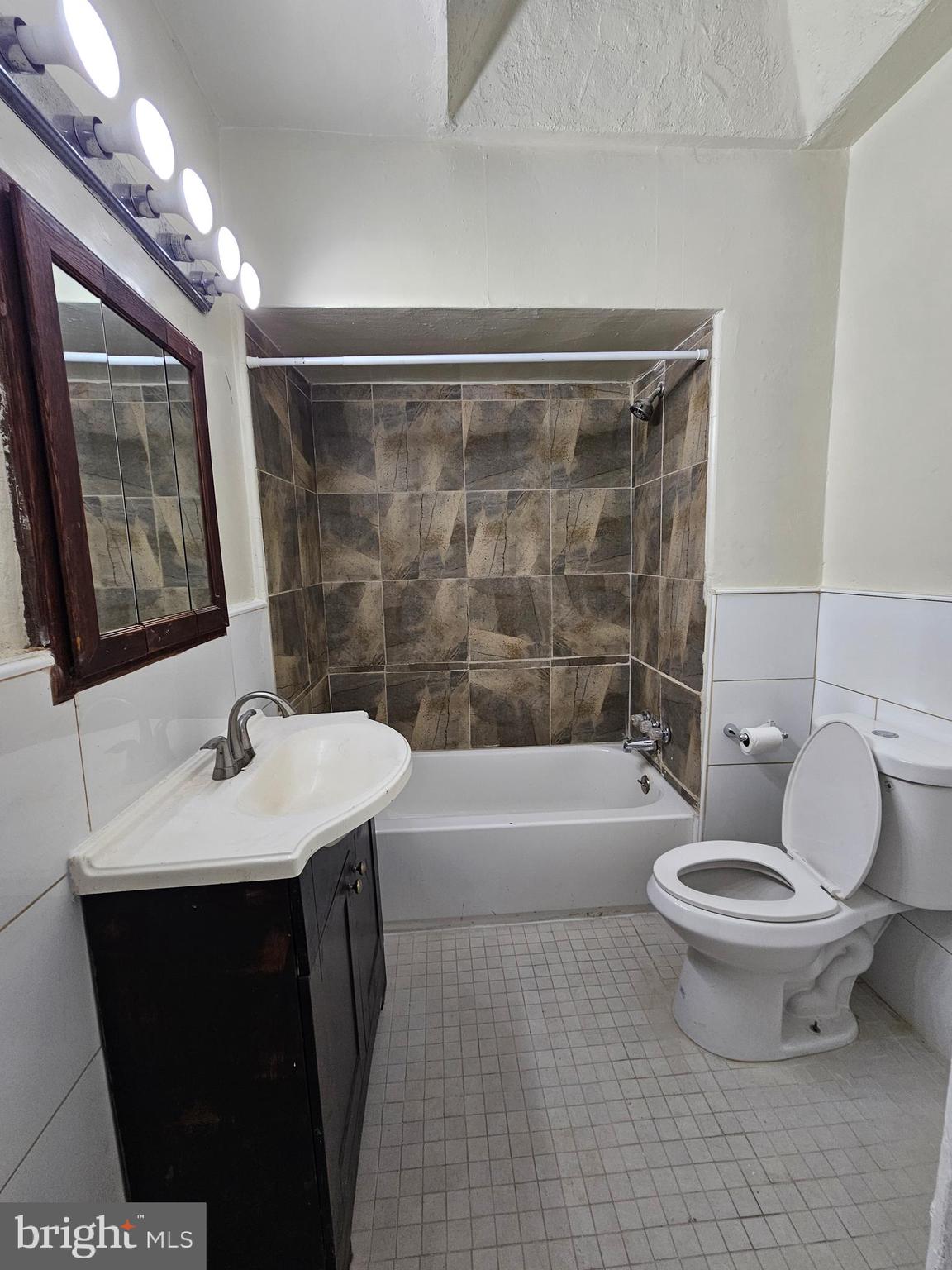5926 Windsor Street Philadelphia, PA 19143 - Photo 28 of 37