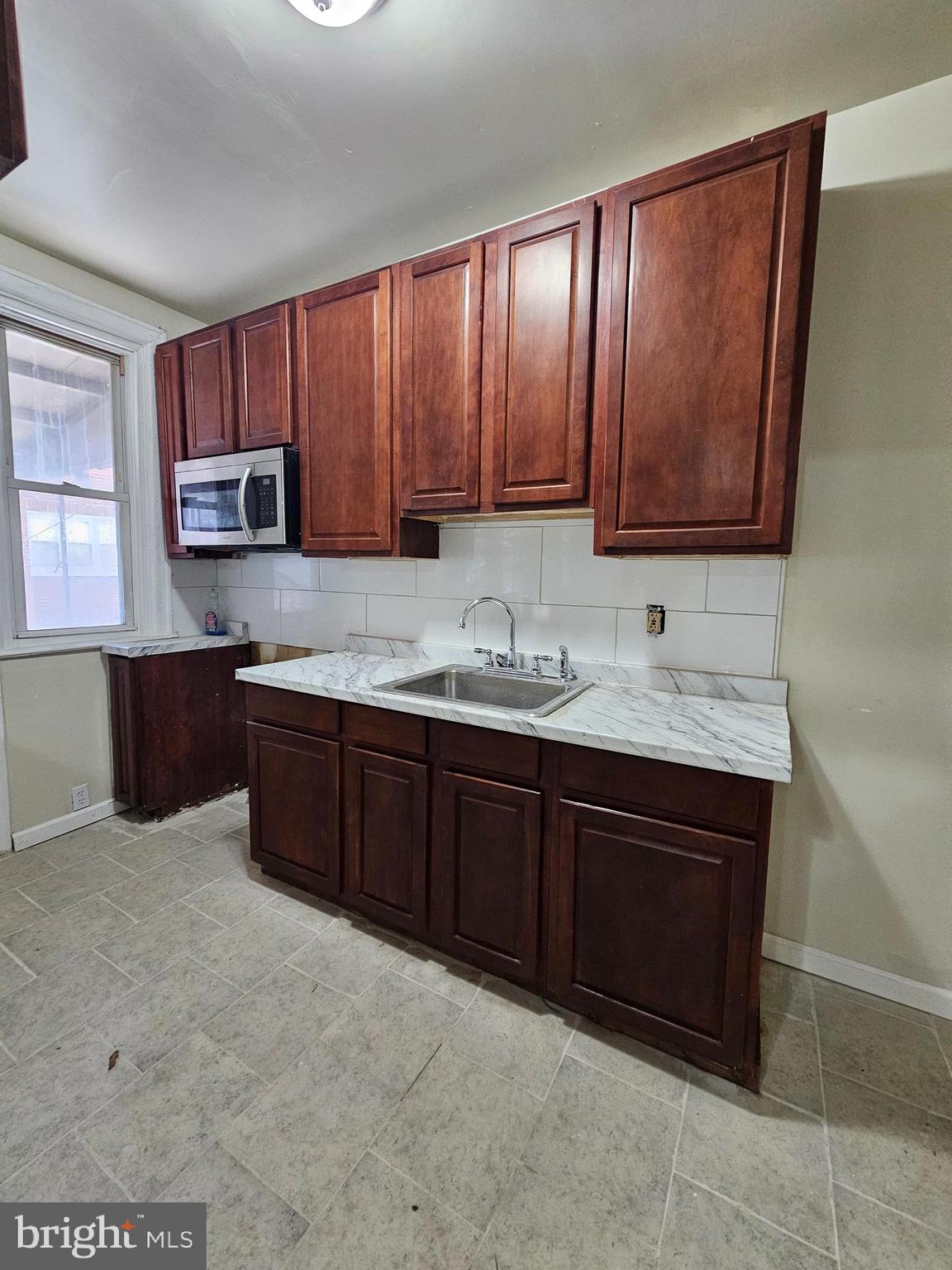 5926 Windsor Street Philadelphia, PA 19143 - Photo 9 of 37