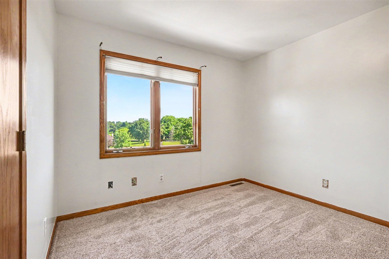 14 Blue Stone Ridge Battle Creek, MI 49014 - Photo 26 of 33