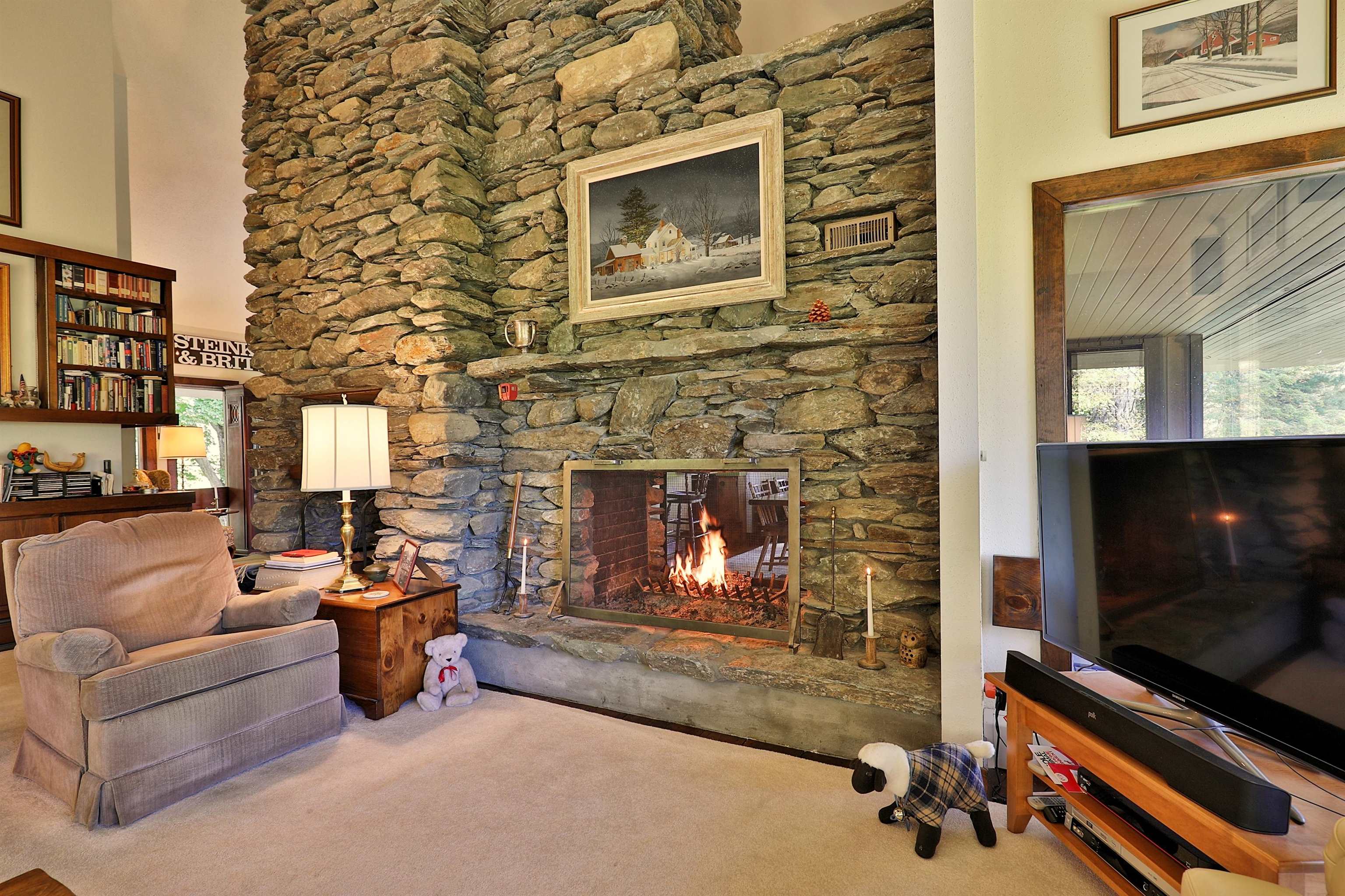 500 Great Hawk Road Rochester, VT 05767 - Photo 7 of 37