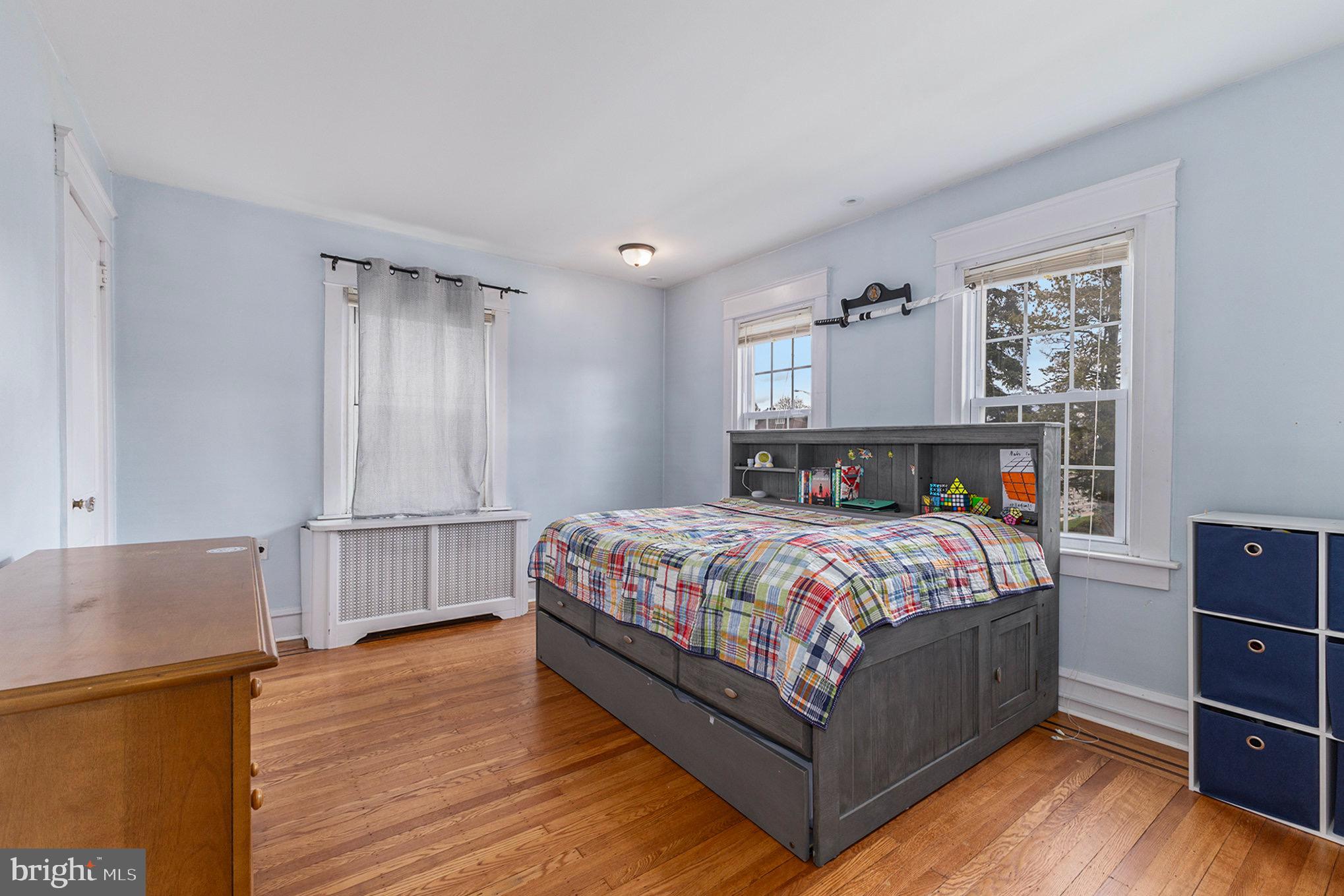 511 Darby Road Havertown, PA 19083 - Photo 18 of 31 2nd bedroom