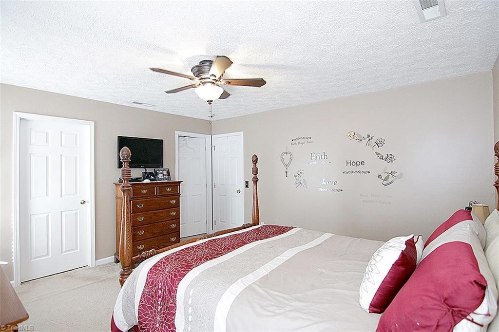 5010 Howell School Road Jonesville, NC 28642 - Photo 14 of 28 Gallery Image 14