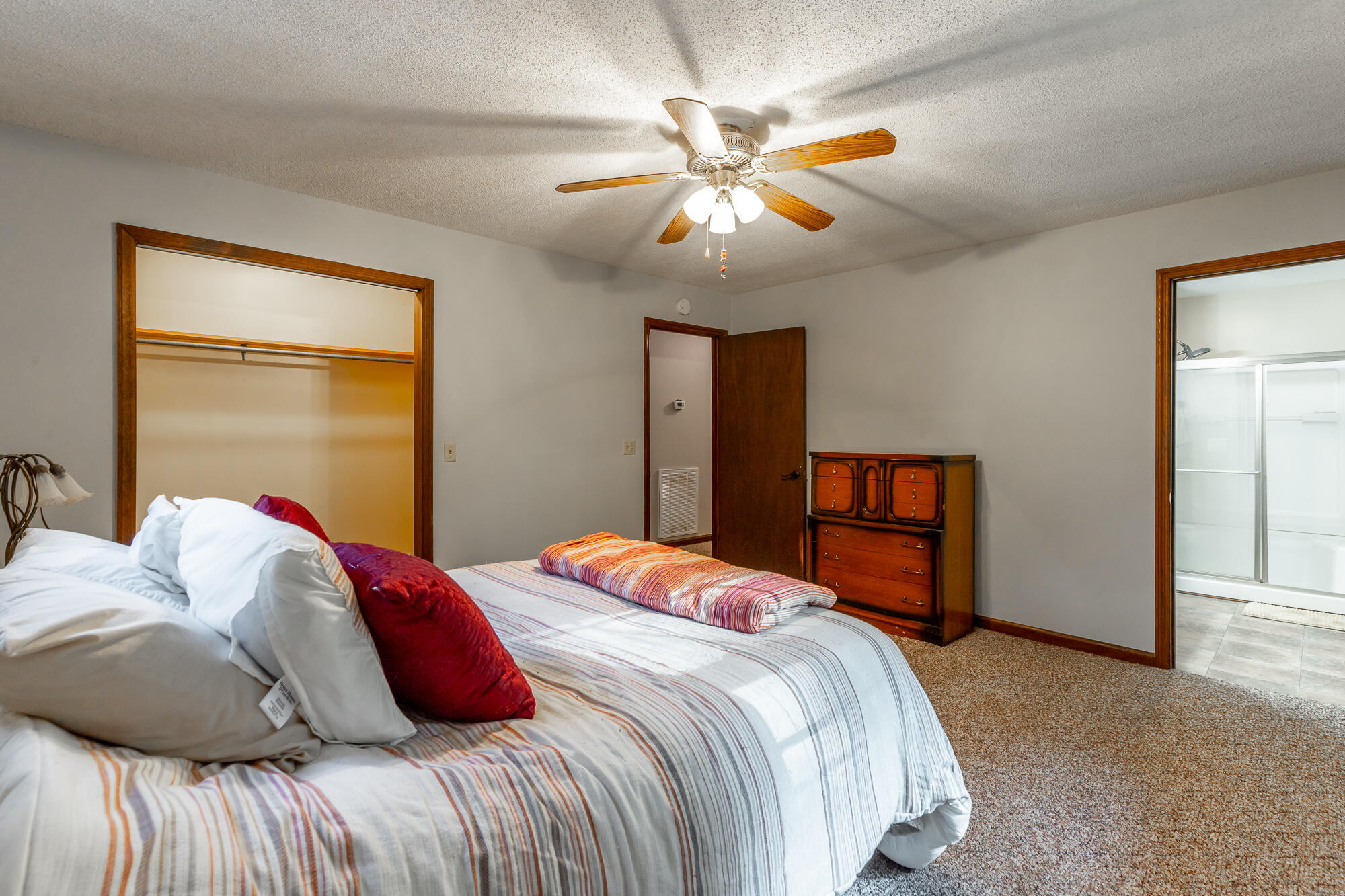8983 Hale Road Hixson, TN 37343 - Photo 26 of 50 Primary Main Level Bedroom