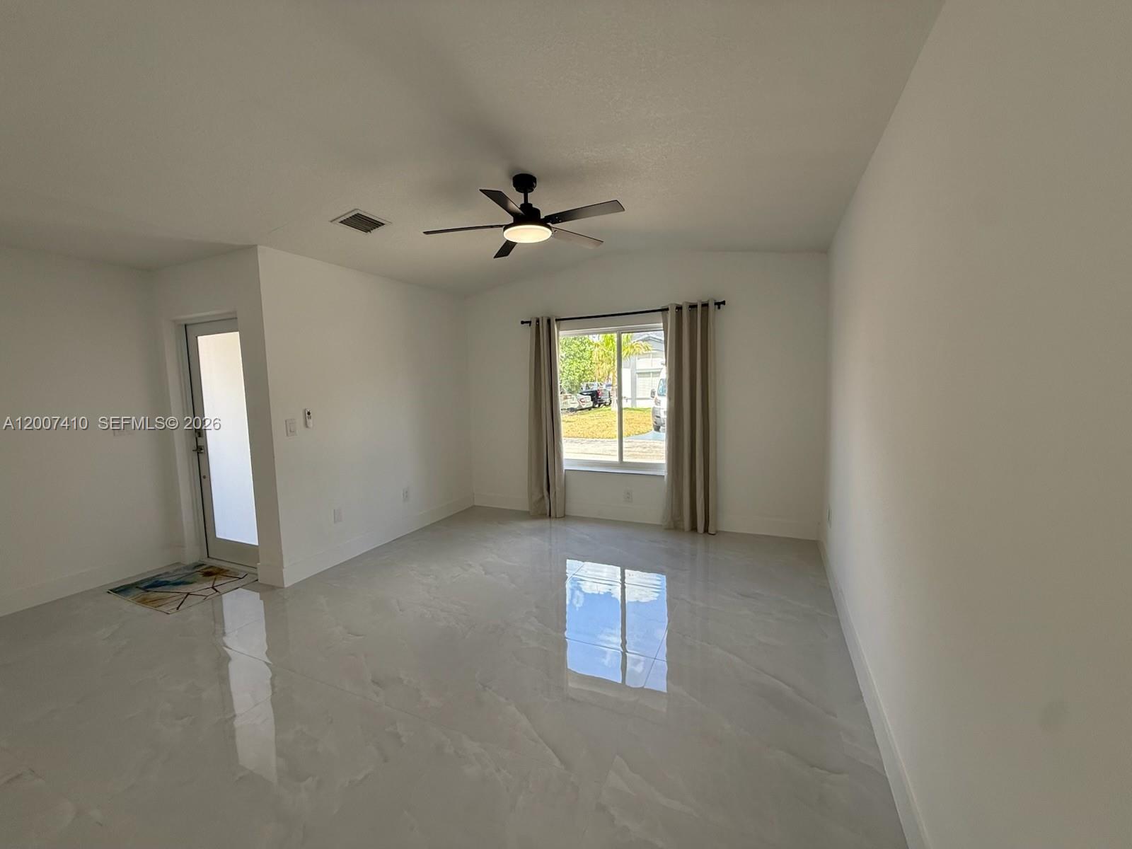 10058 Southwest 156th Court Miami, FL 33196 - Photo 3 of 16