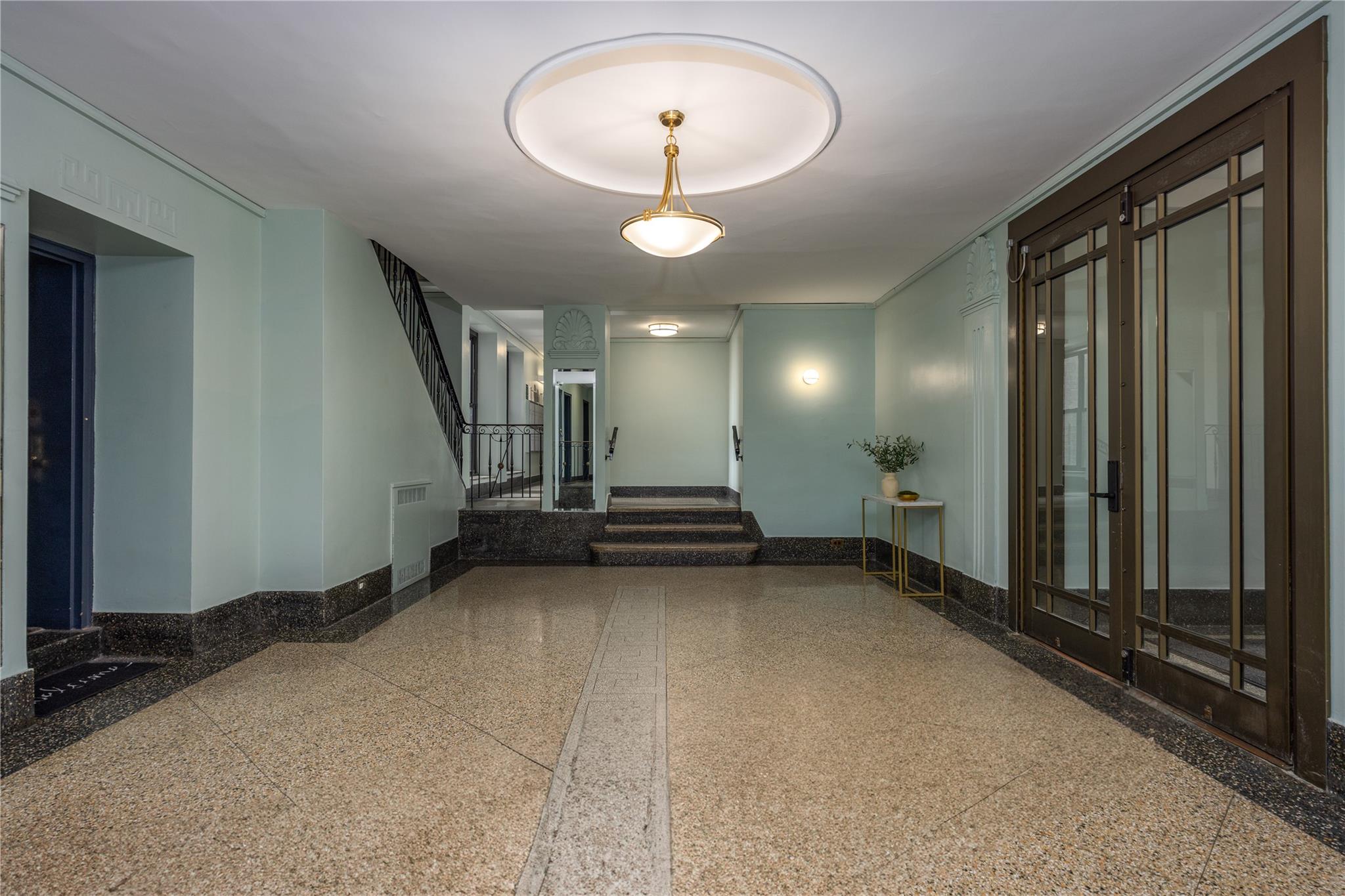 3600 Fieldston Road, Unit 4F Bronx, NY 10463 - Photo 6 of 22 a view of a room with gym equipment