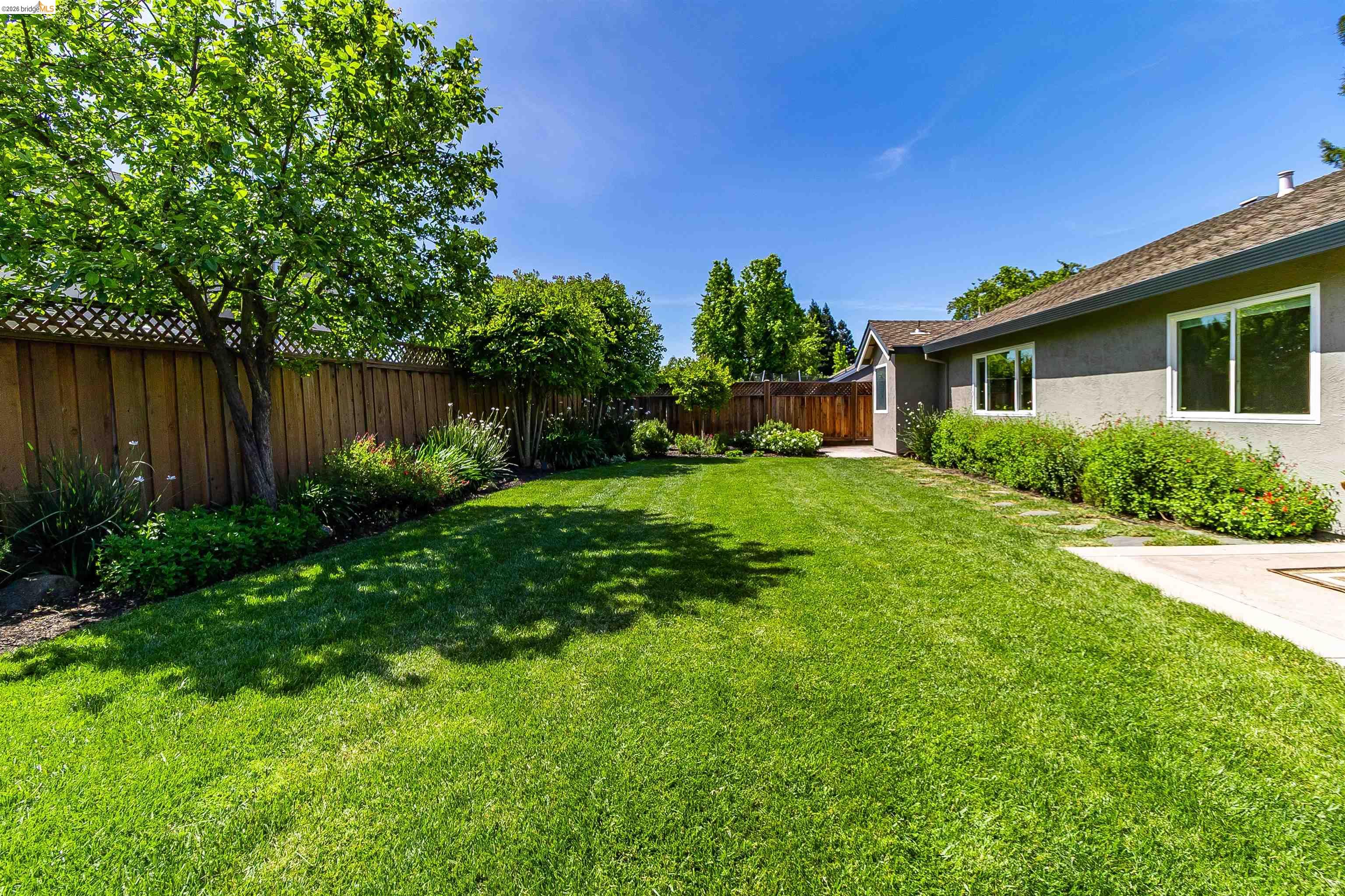 9980 Mangos Drive San Ramon, CA 94583 - Photo 36 of 41 View of fenced backyard