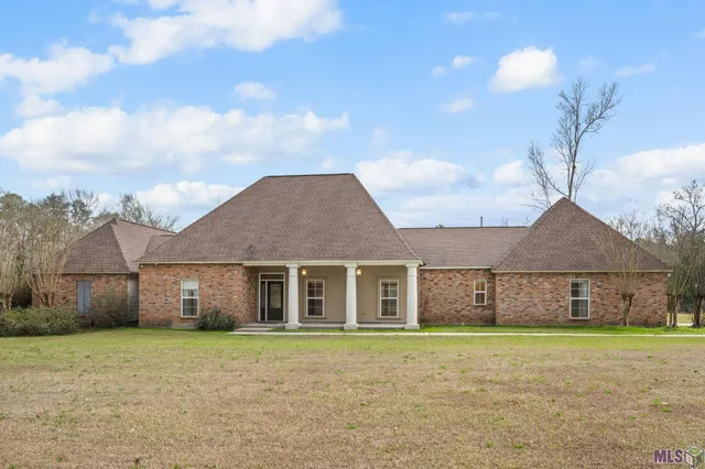 $599,000 | 16010 Peairs Road, Pride, LA 70770