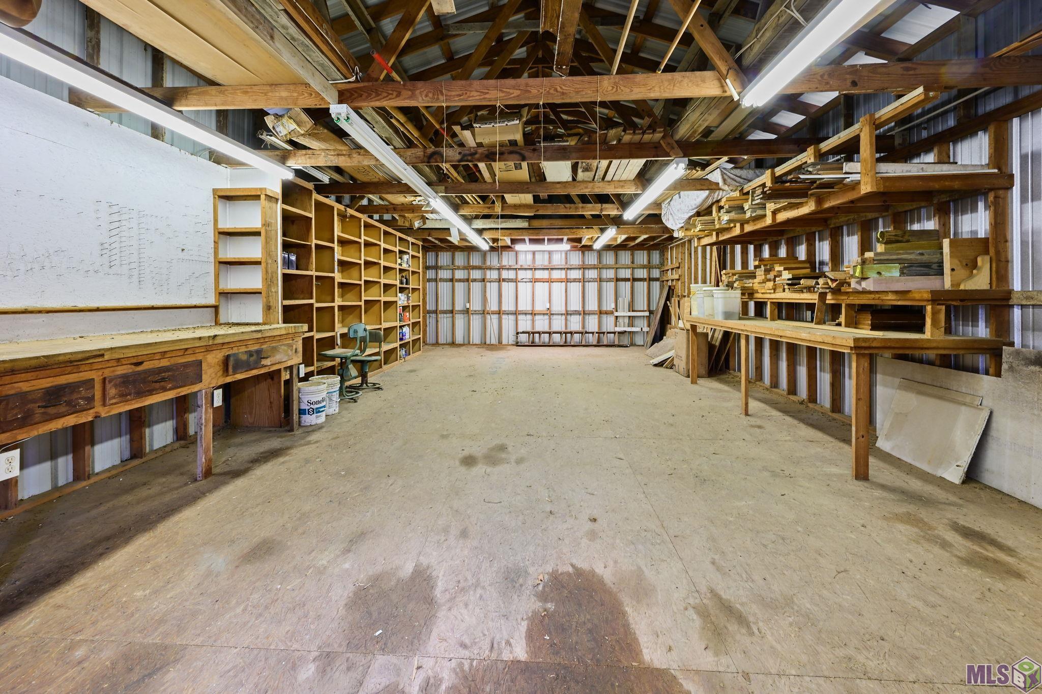 16010 Peairs Road Pride, LA 70770 - Photo 27 of 35 Inside 40x20 Workshop