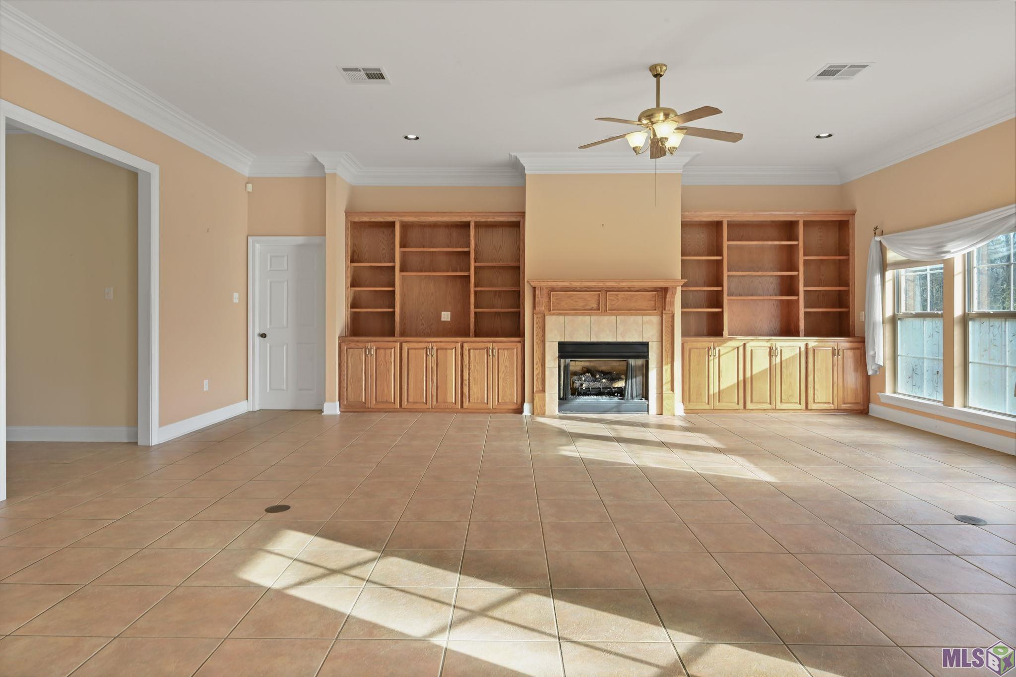 16010 Peairs Road Pride, LA 70770 - Photo 5 of 35