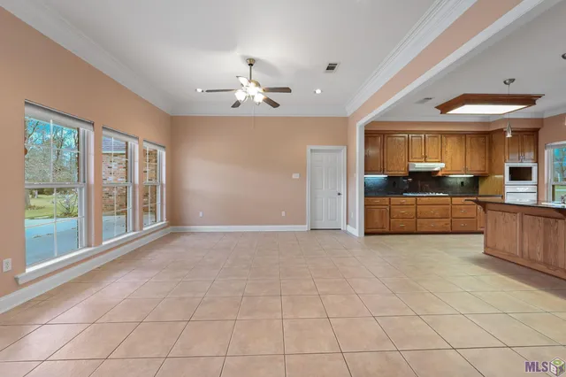 $599,000 | 16010 Peairs Road, Pride, LA 70770