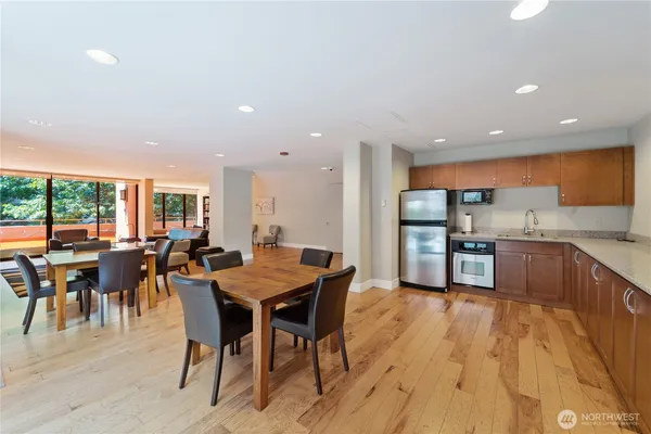 $3,950 | 1120 8th Avenue, Unit 1203, Seattle, WA 98101