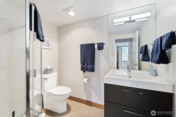 $3,950 | 1120 8th Avenue, Unit 1203, Seattle, WA 98101