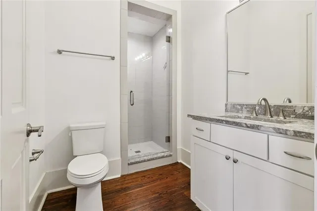 $2,000 | 204 Decatur Street, Unit 2B, New Orleans, LA 70130
