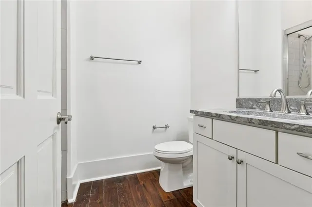 $2,000 | 204 Decatur Street, Unit 2B, New Orleans, LA 70130